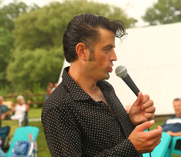 Lance Dobinson tribute to Elvis on Nancy Island